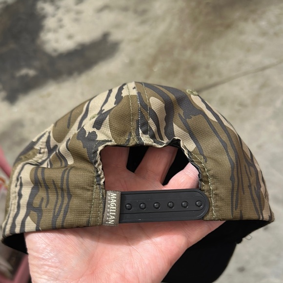 Magellan Outdoors Camouflage Hat / KD - Picture 2 of 6
